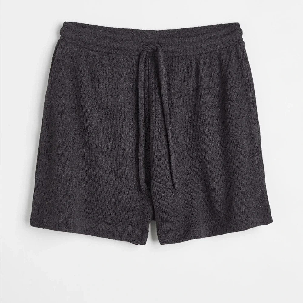 Sz US XS knit shorts women knit shorts women dark grey with draw string NWT
